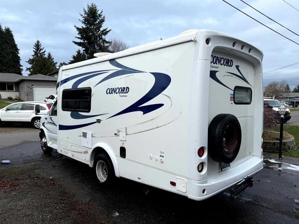 2005 Coachmen Concord 225RK - National Vehicle