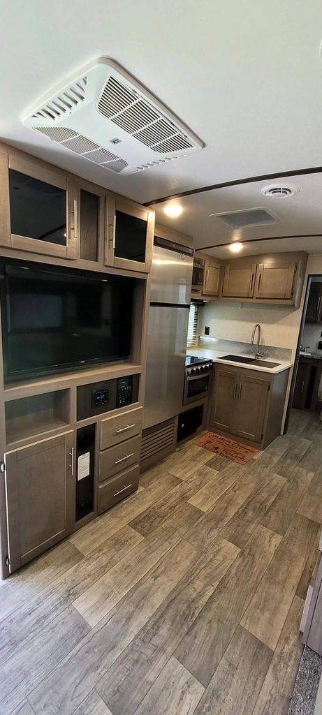 2021 Crossroads Sunset Trail Super Lite 253RB - National Vehicle