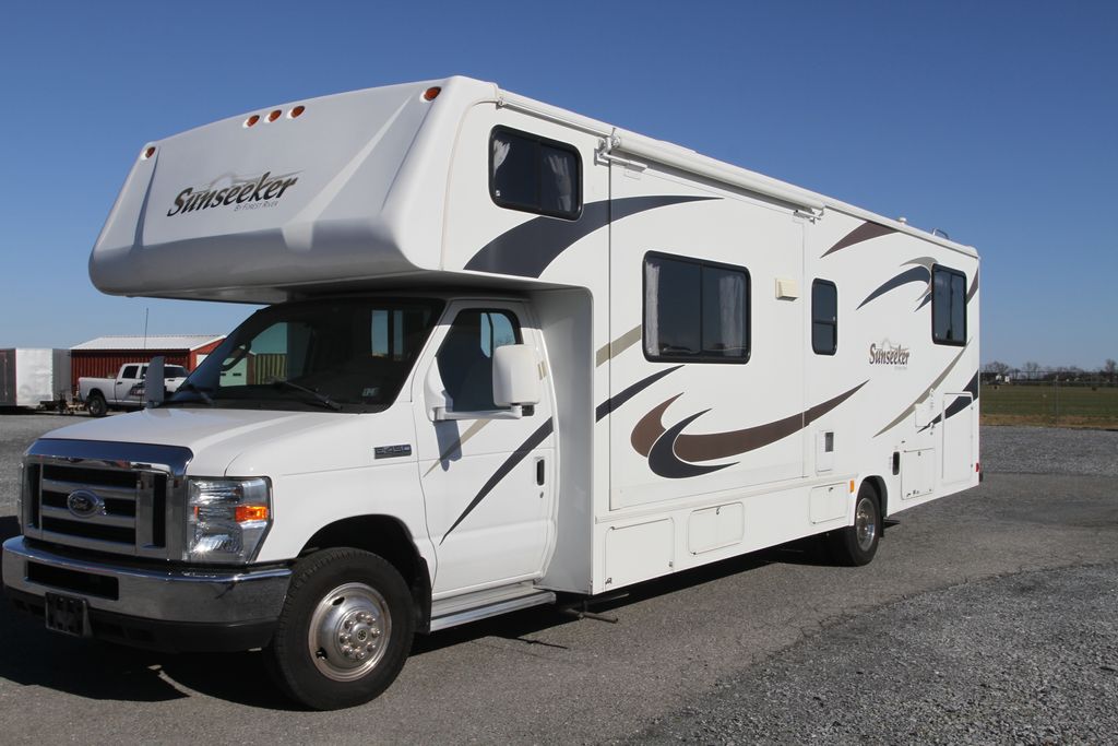 2010 Forest River Sunseeker 3170DS - National Vehicle