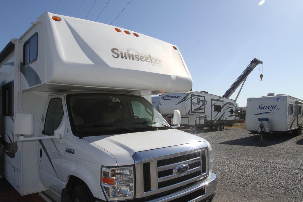 2010 Forest River Sunseeker 3170DS - National Vehicle