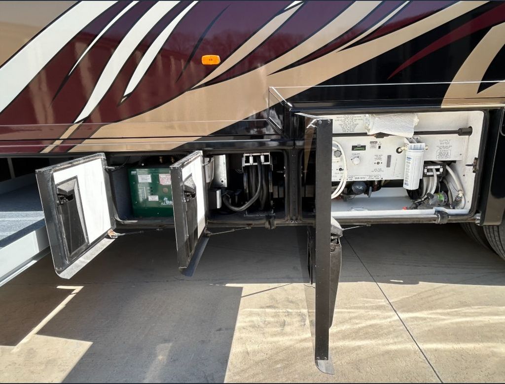 2014 Newmar Dutch Star 4369 - National Vehicle