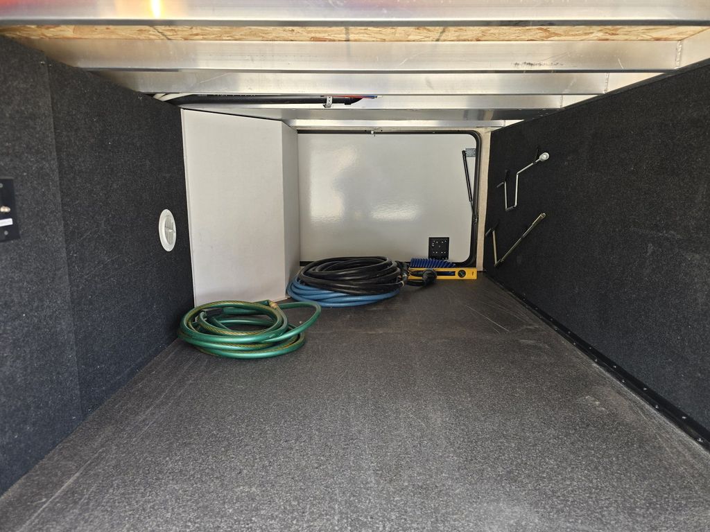 2015 Keystone Montana Mountaineer 295RKD - National Vehicle