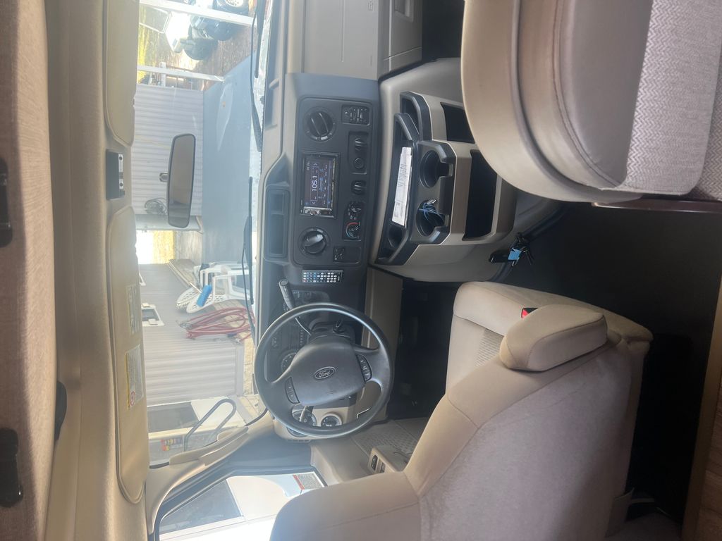 2020 Thor Motor Coach Freedom Elite 30FE - National Vehicle