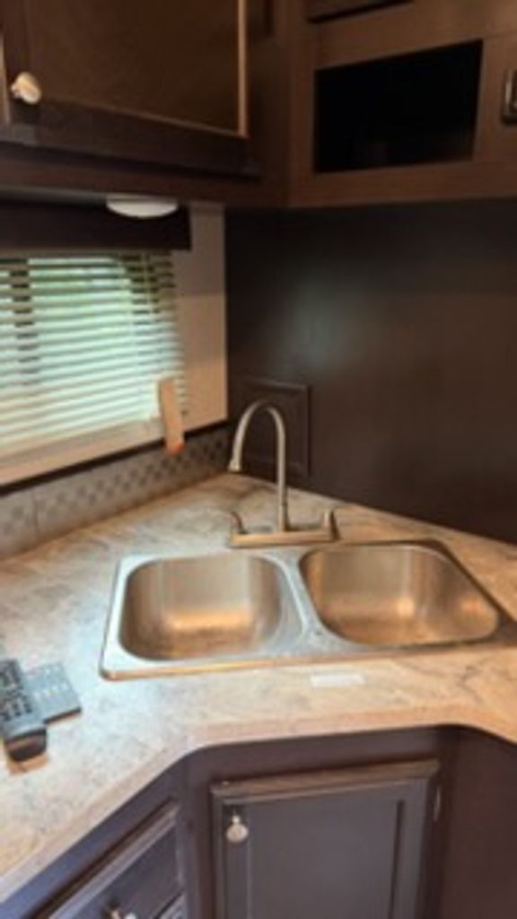 2017 Jayco Octane Super Lite 273 - National Vehicle