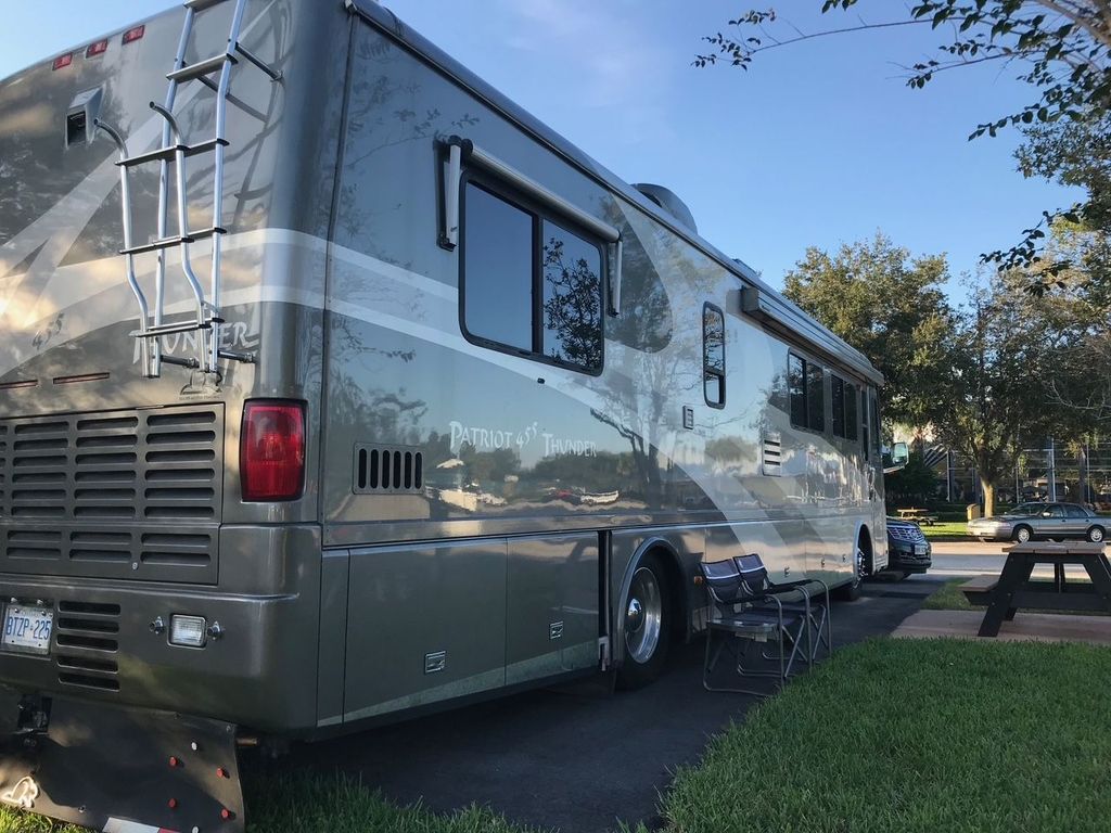 2002 Beaver Patriot Thunder Monticello - National Vehicle