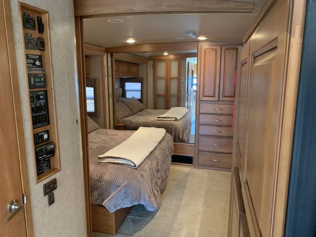 アンティーク 2010 Itasca Suncruiser 35P - National Vehicle