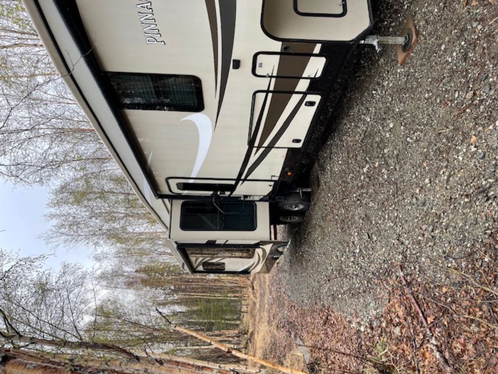 2015 Jayco Pinnacle 36FBTS - National Vehicle