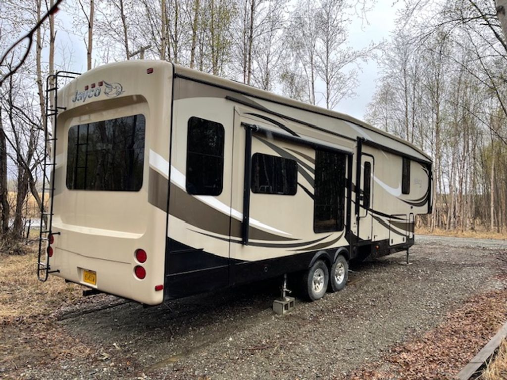 2015 Jayco Pinnacle 36FBTS - National Vehicle