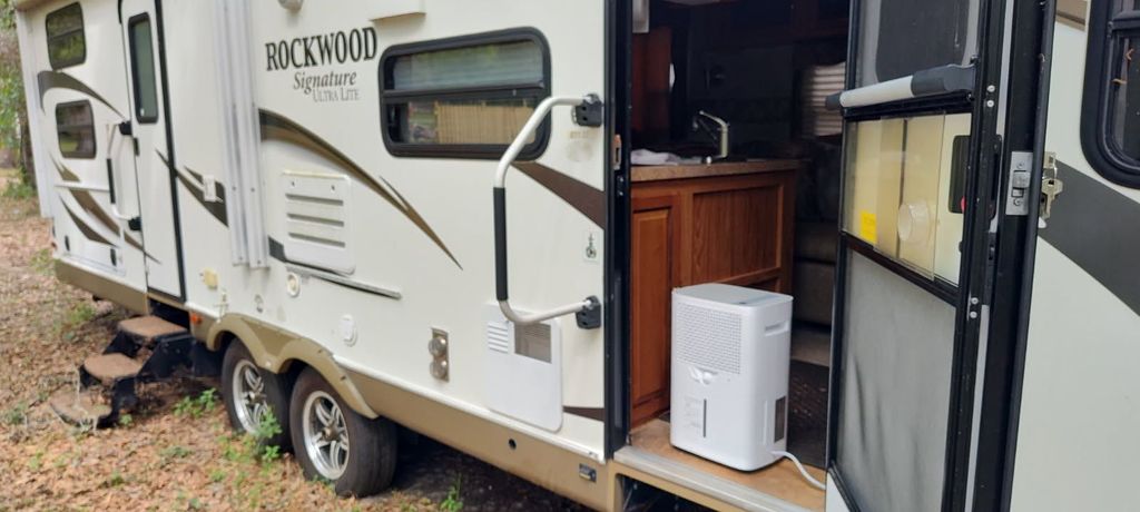 2013 Forest River Rockwood Signature Ultra Lite 8311SS - National