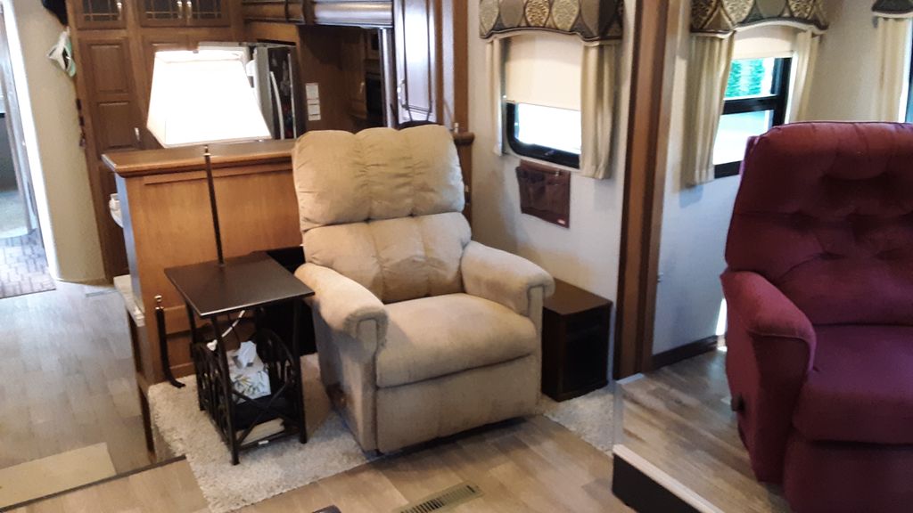 2018 Keystone Montana 3731FL - National Vehicle