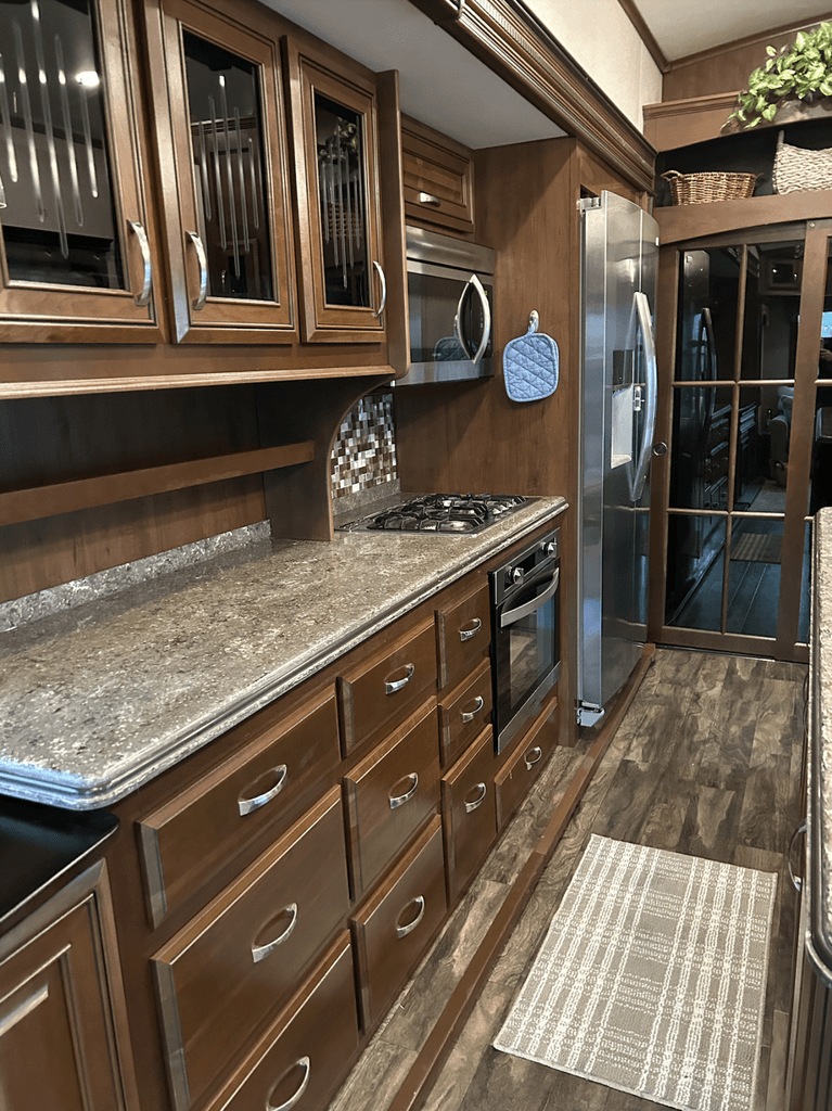 2017 Jayco Pinnacle 36KPTS - National Vehicle
