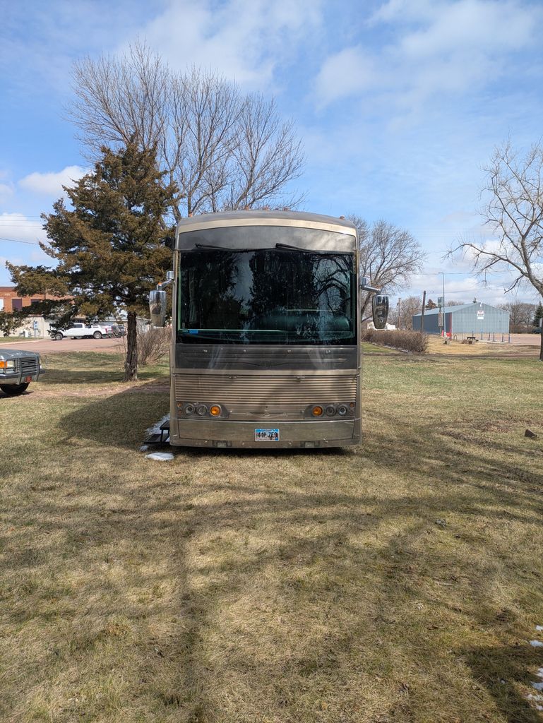 2005 Fleetwood American Eagle 40L - National Vehicle