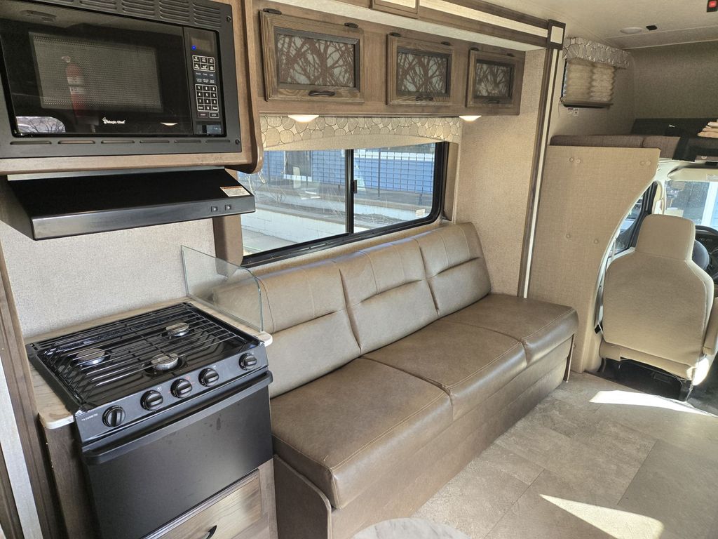 2019 Coachmen Freelander 31BH - National Vehicle