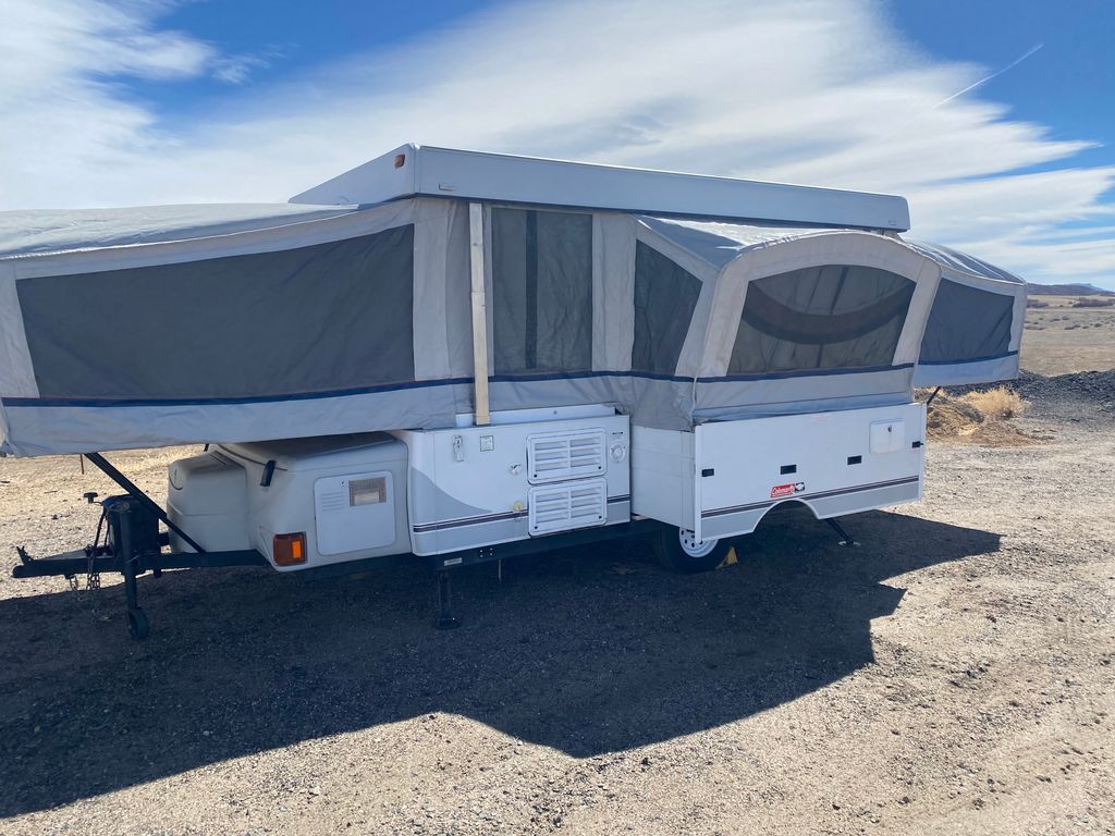 2004 Fleetwood Niagara 3895 - National Vehicle