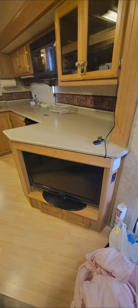 2004 Alpenlite Limited Oakmont 30RLT - National Vehicle