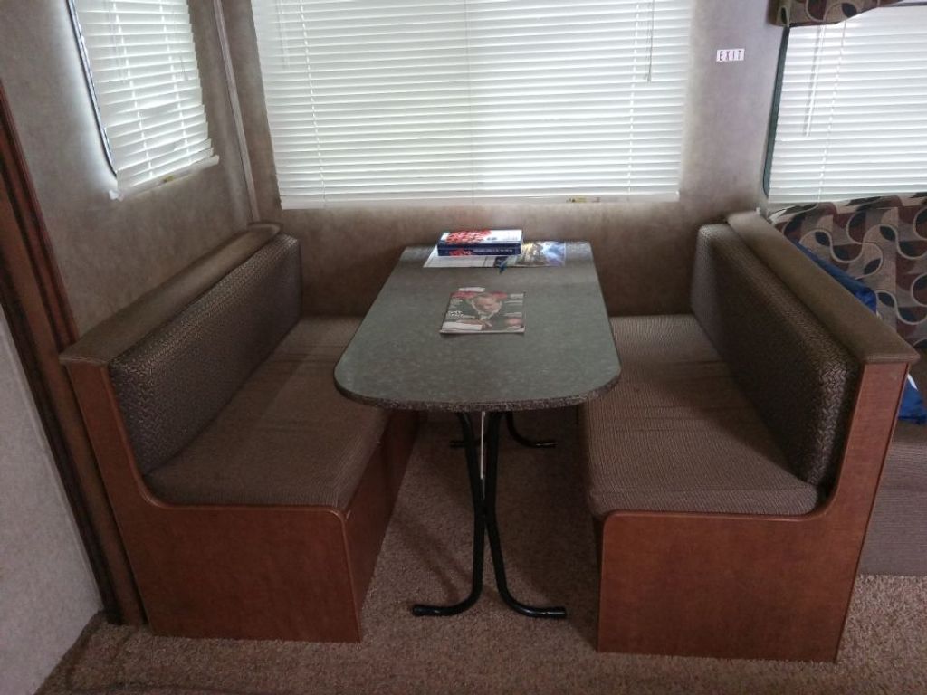 2013 Heartland Pioneer 27TB - National Vehicle