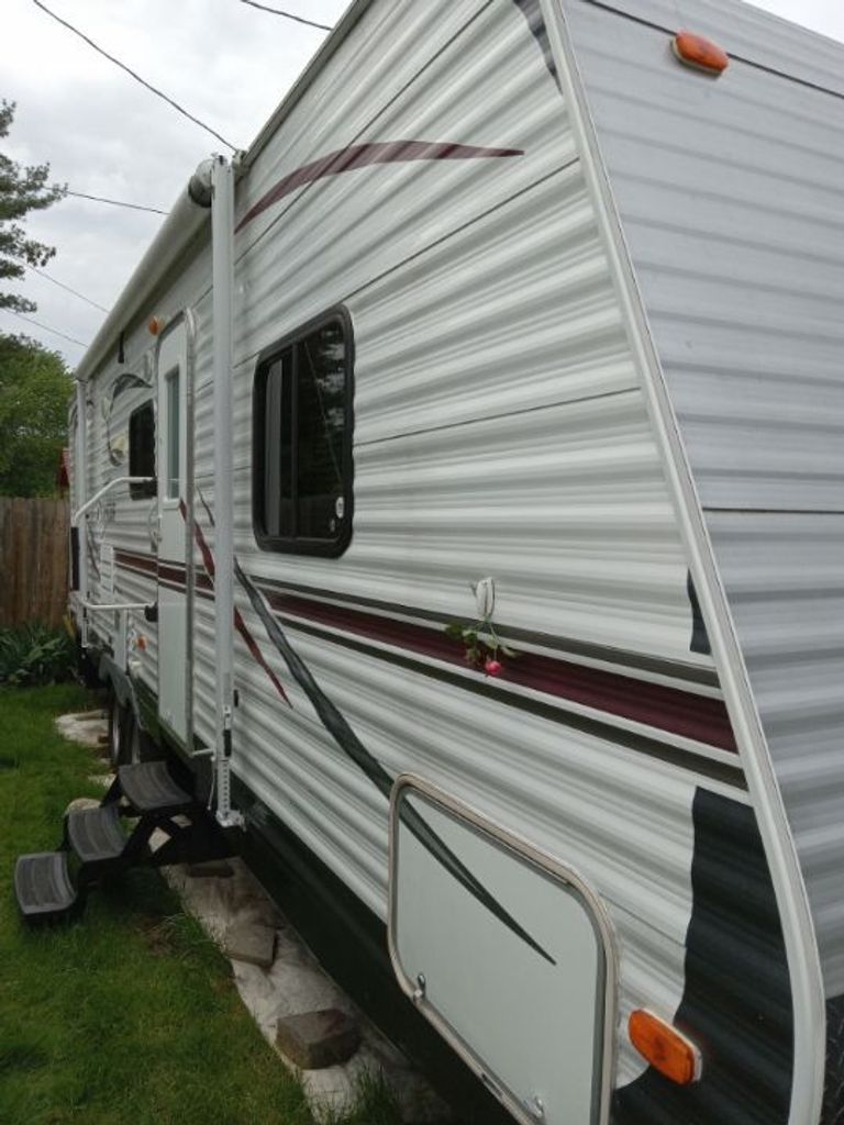 2013 Heartland Pioneer 27TB - National Vehicle