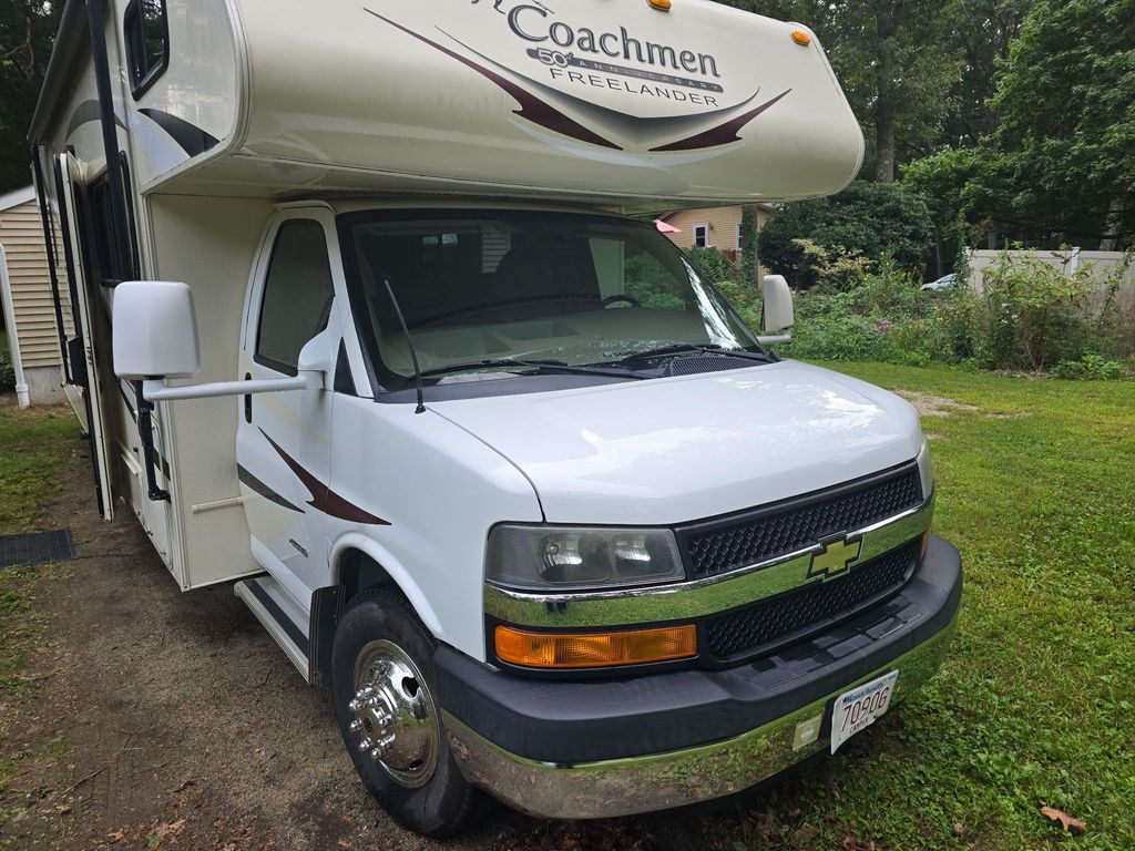 2015 Coachmen Freelander 28QB - National Vehicle