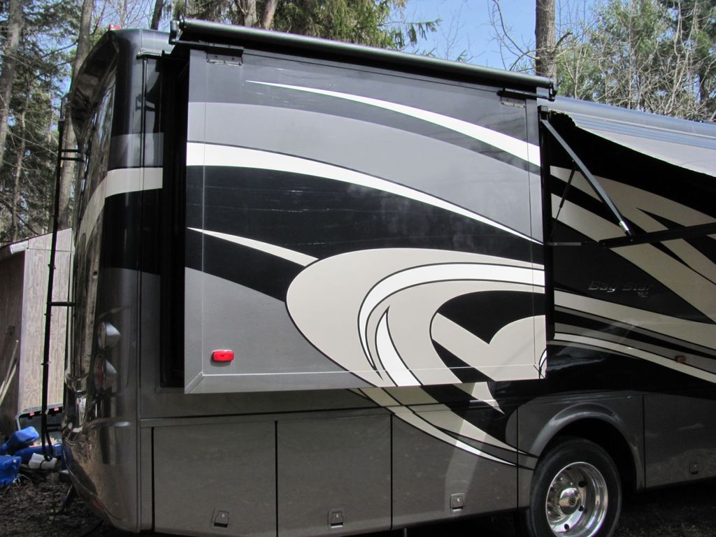 2015 Newmar Bay Star 3124 - National Vehicle