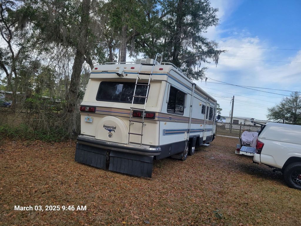 1988 Holiday Rambler Imperial 34CS - National Vehicle