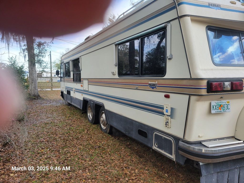 1988 Holiday Rambler Imperial 34CS - National Vehicle