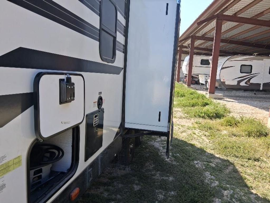 2022 Heartland Mallard 210RB - National Vehicle