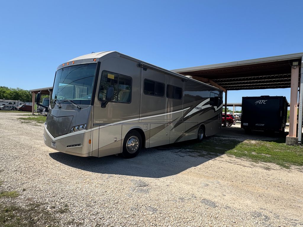 2015 Winnebago Forza 34T - National Vehicle