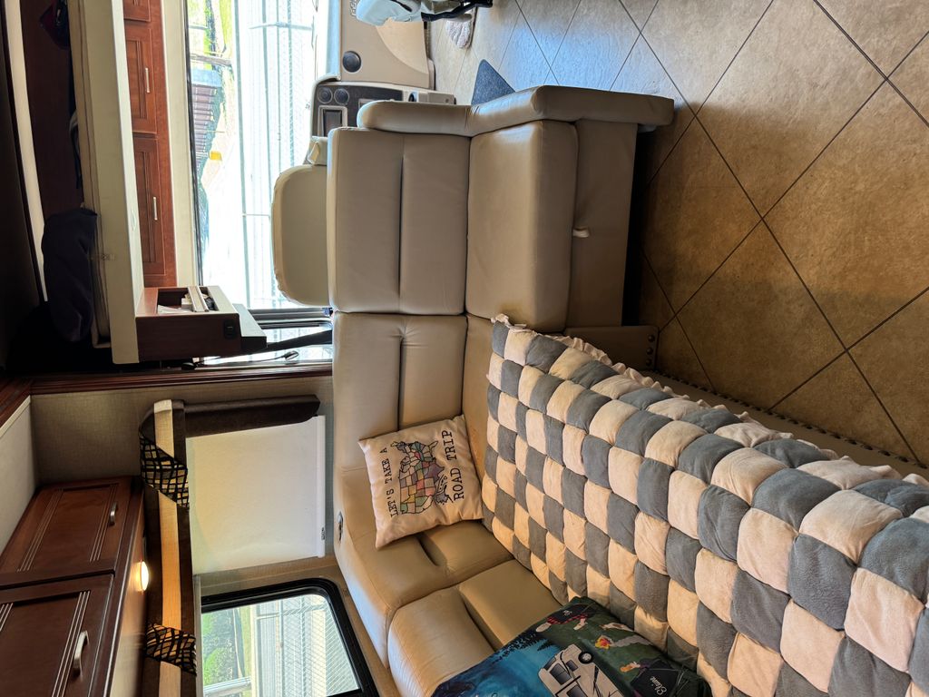 2015 Winnebago Forza 34T - National Vehicle