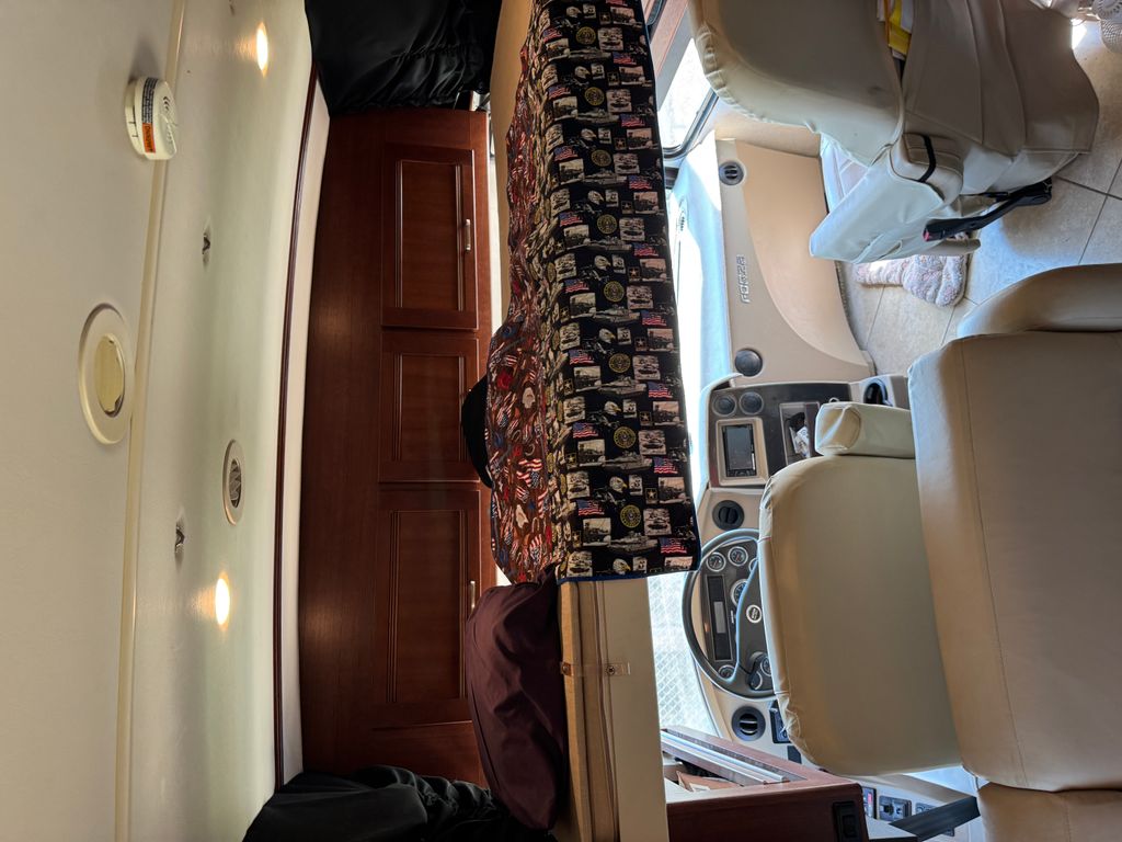 2015 Winnebago Forza 34T - National Vehicle