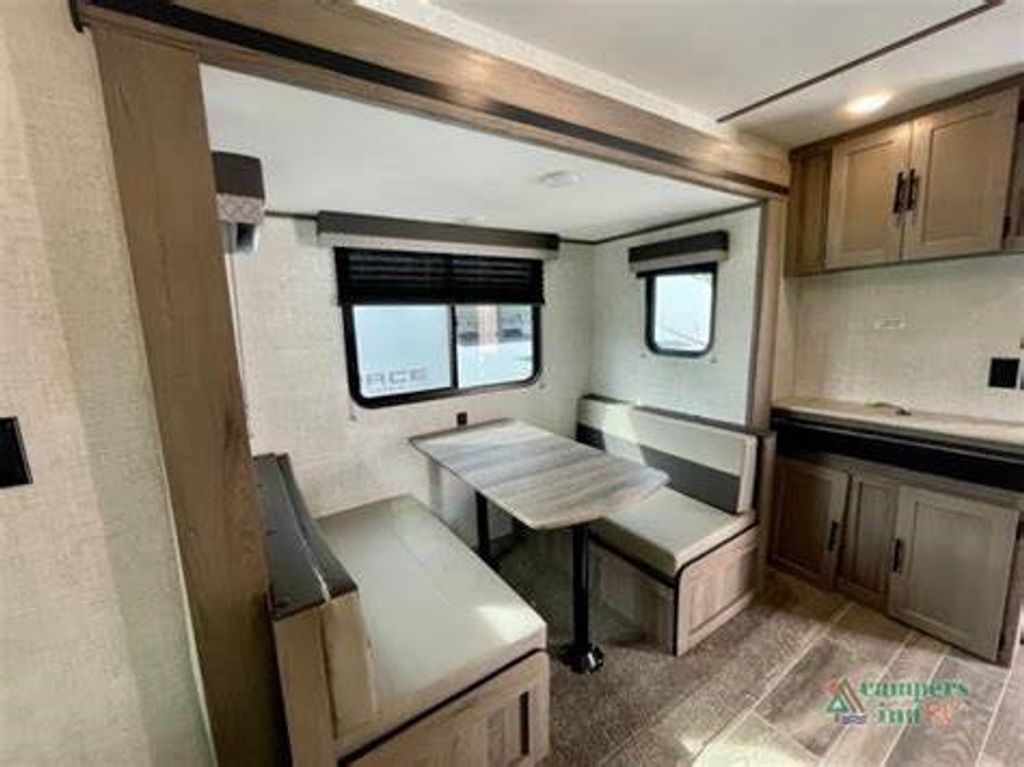 2022 Gulf Stream Friendship 236RL - National Vehicle