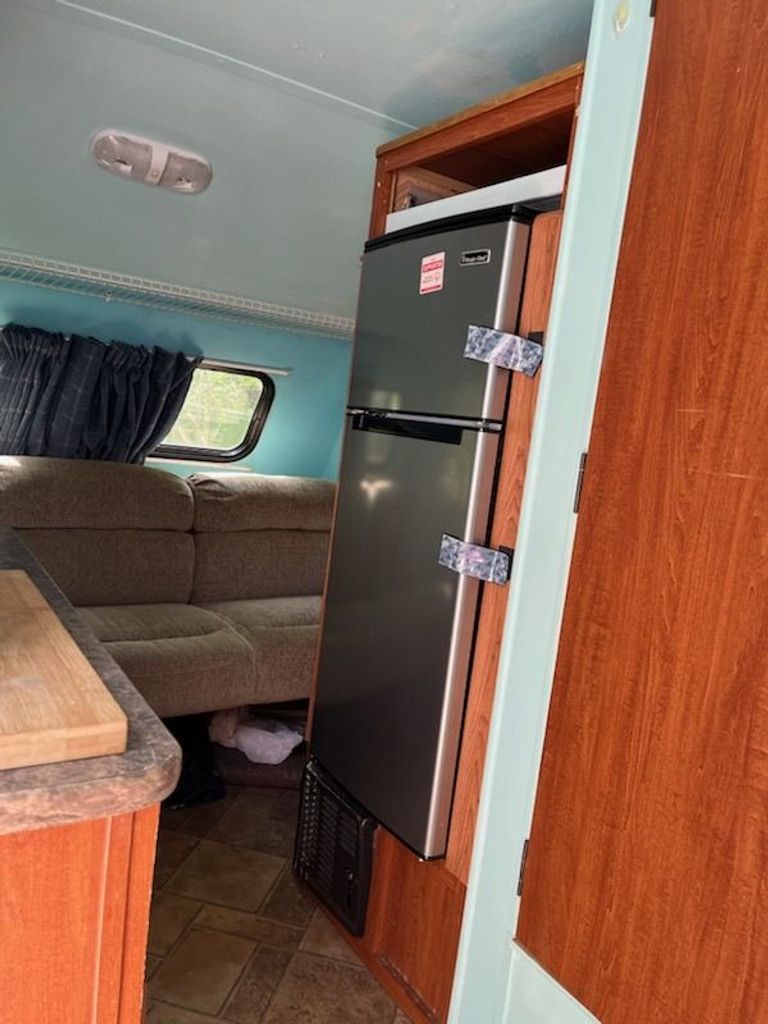 2010 Forest River R-Pod 173 - National Vehicle