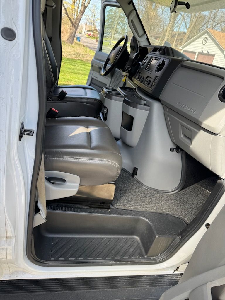 2021 Forest River Sunseeker LE 2350LE - National Vehicle