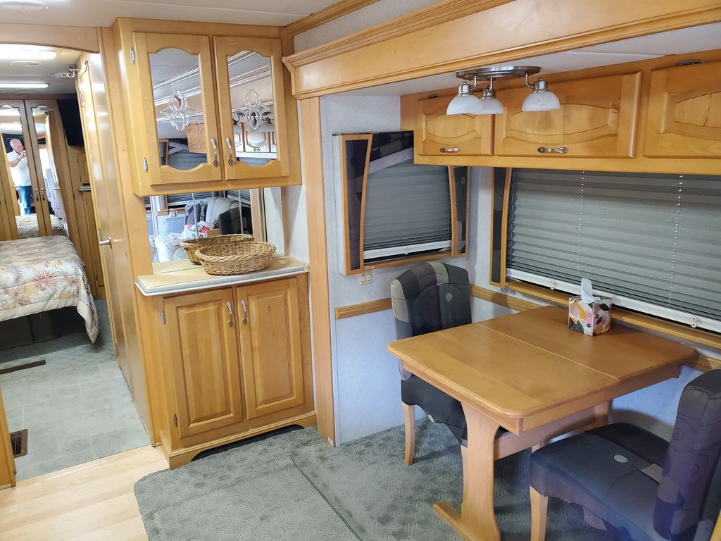 2005 Newmar Mountain Aire 3504 - National Vehicle