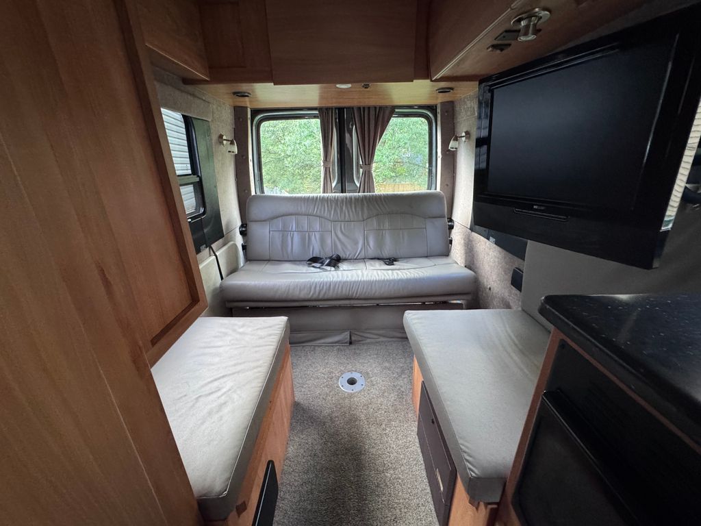 2009 Winnebago Era 170XL Limited - National Vehicle