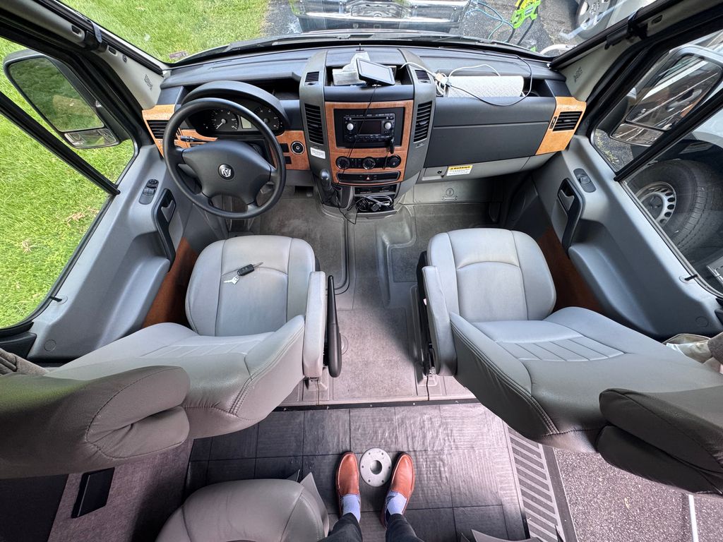 2009 Winnebago Era 170XL Limited - National Vehicle