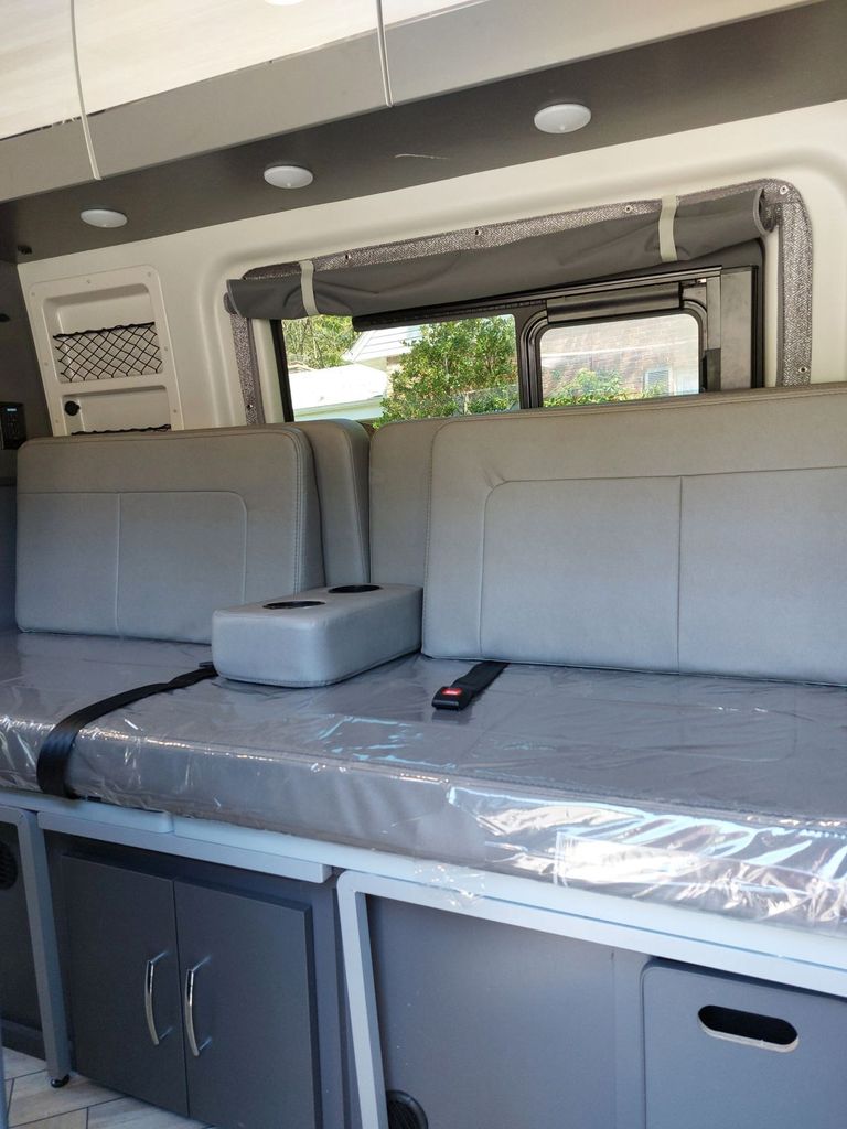 2024 Thor Motor Coach Freedom Elite 19R - National Vehicle