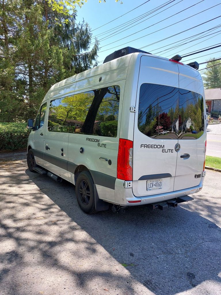 2024 Thor Motor Coach Freedom Elite 19R - National Vehicle