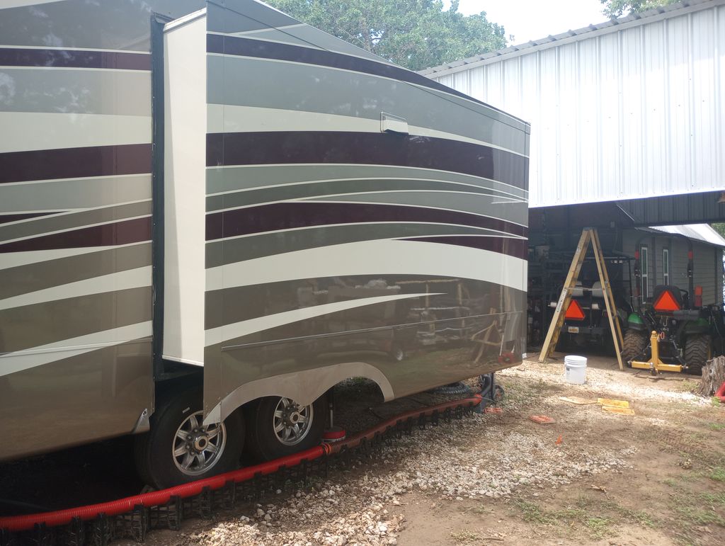 にの 2015 Redwood RV 5th Wheel 39MB - National Vehicle