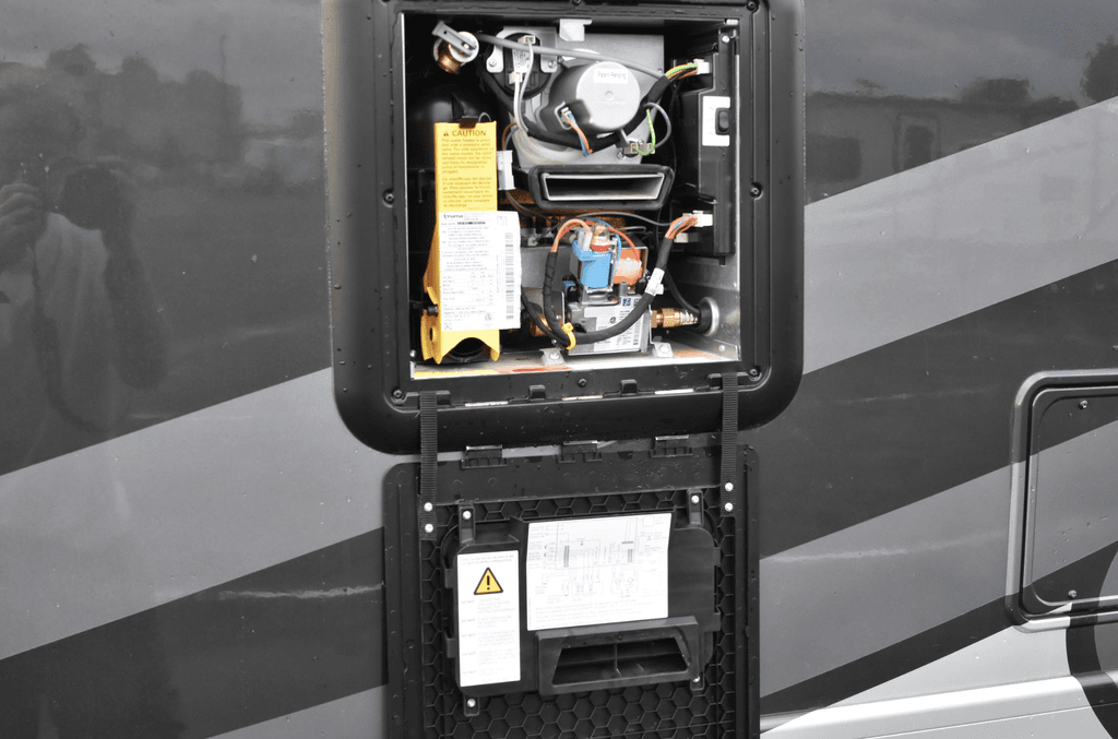 POLAR miniのみ 2021 Thor Motor Coach Magnitude SV34 - National Vehicle