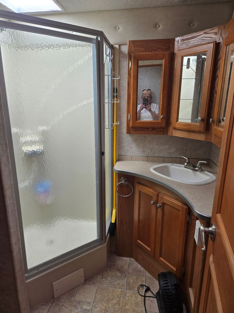 2006 Gulf Stream Independence 8361 - National Vehicle