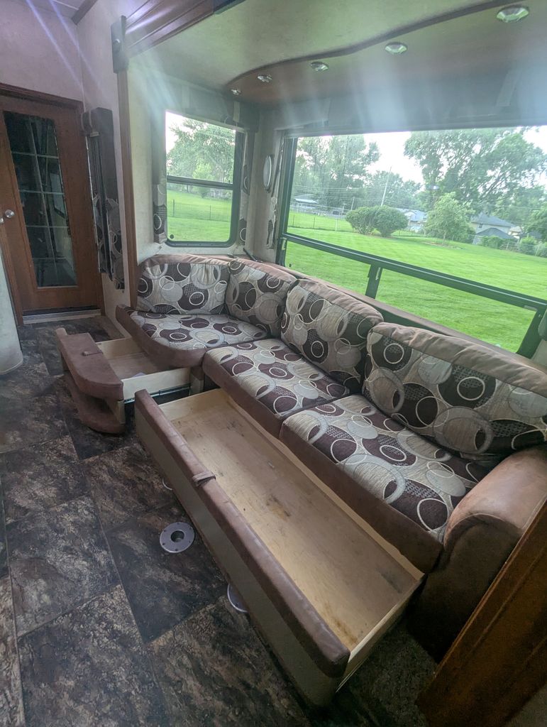 2012 Keystone Fuzion 301 - National Vehicle