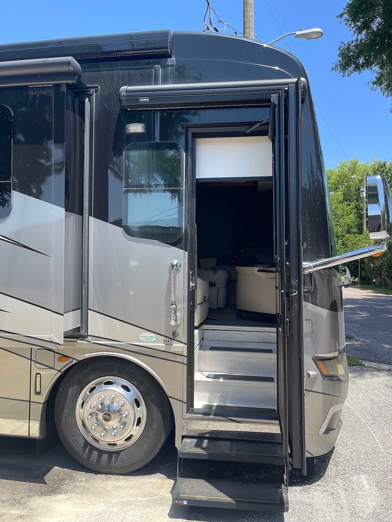 2018 Newmar New Aire 3345 - National Vehicle