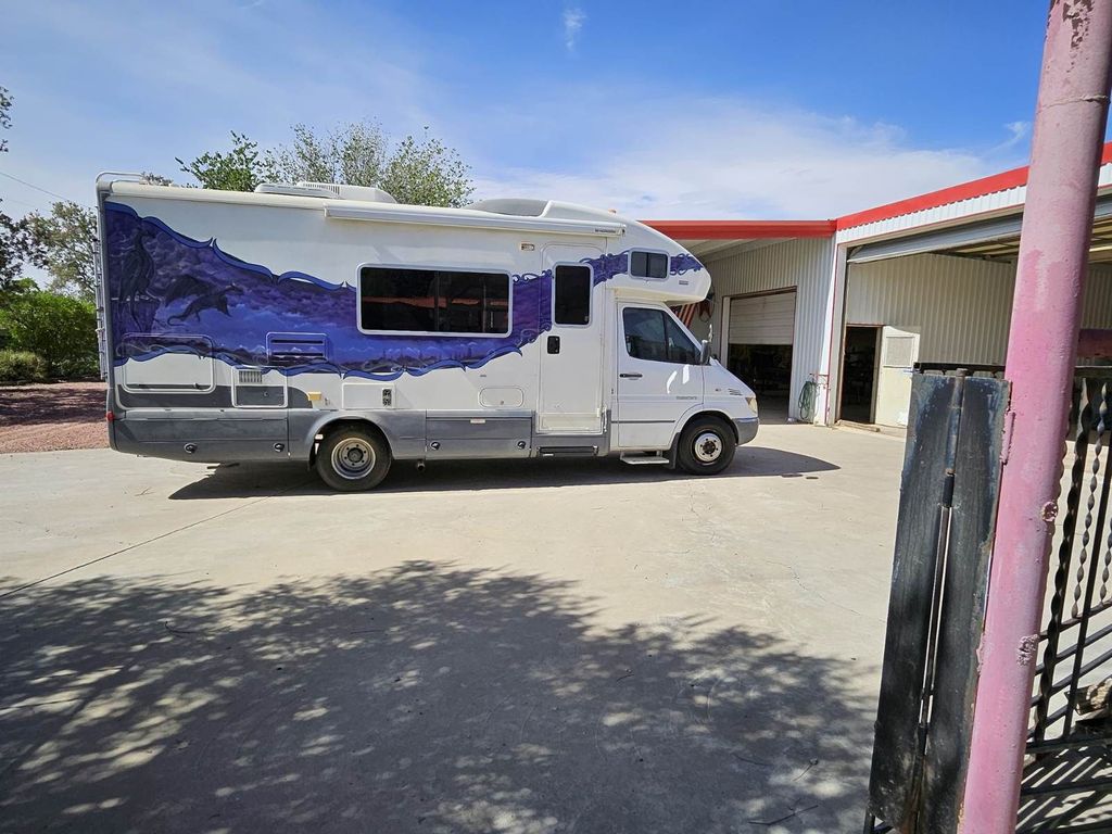 2006 Winnebago View 23H - National Vehicle