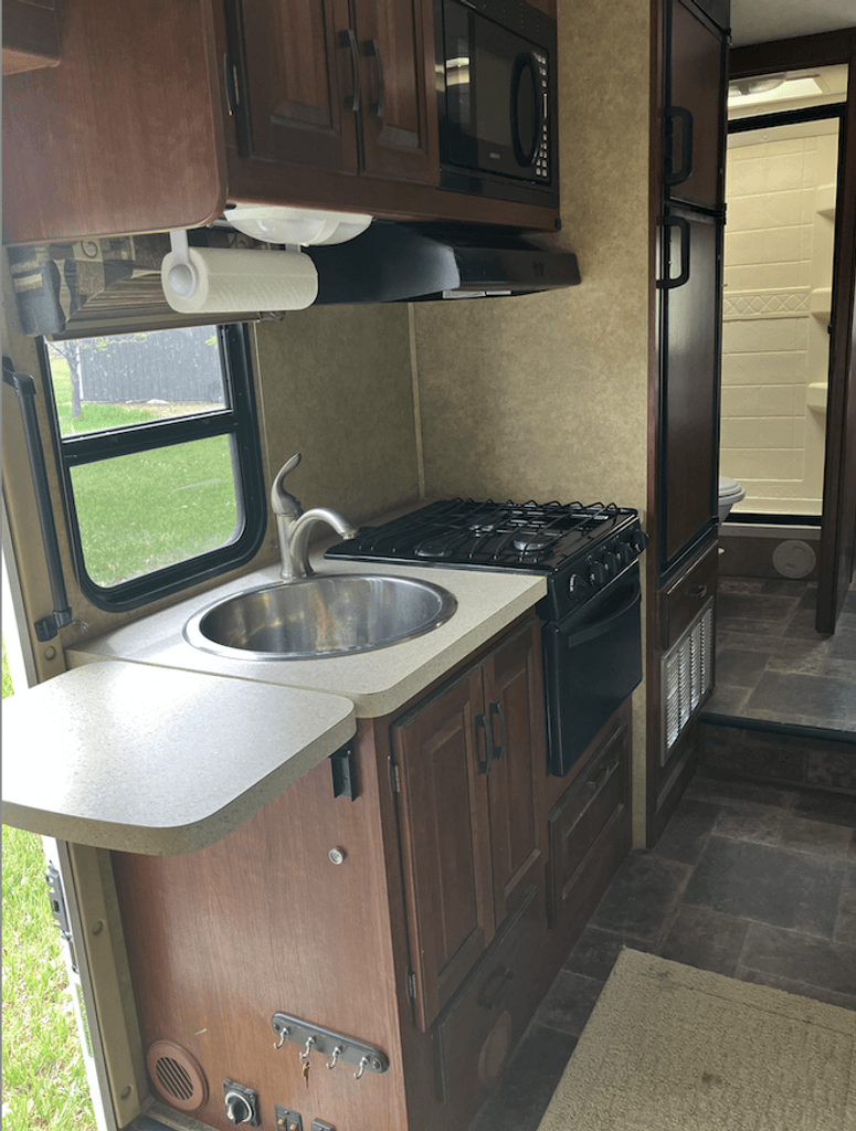 2015 Forest River Forester LE 2251SLE - National Vehicle