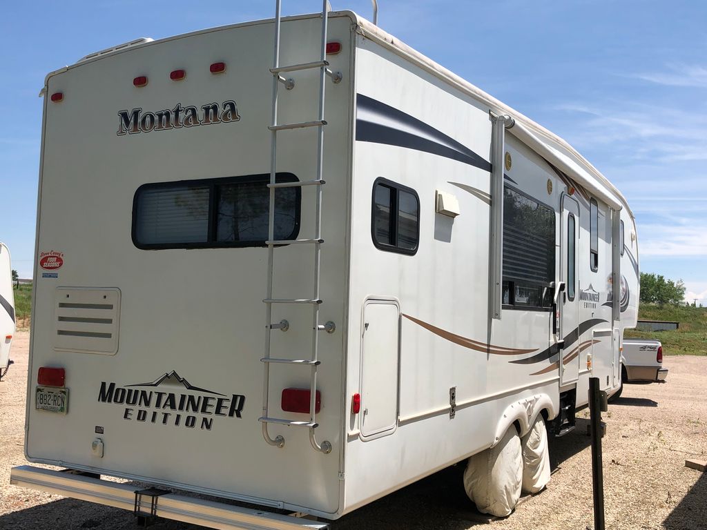専用② 2011 Keystone Montana Mountaineer 295RKD - National Vehicle