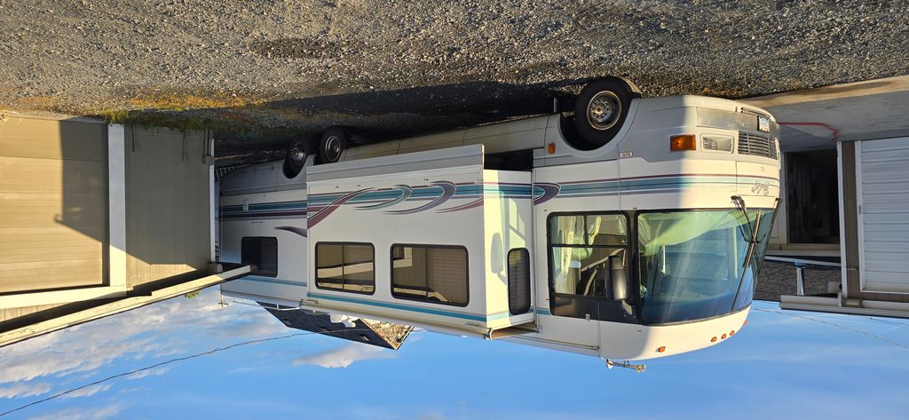 1997 National RV Tropical 235 - National Vehicle