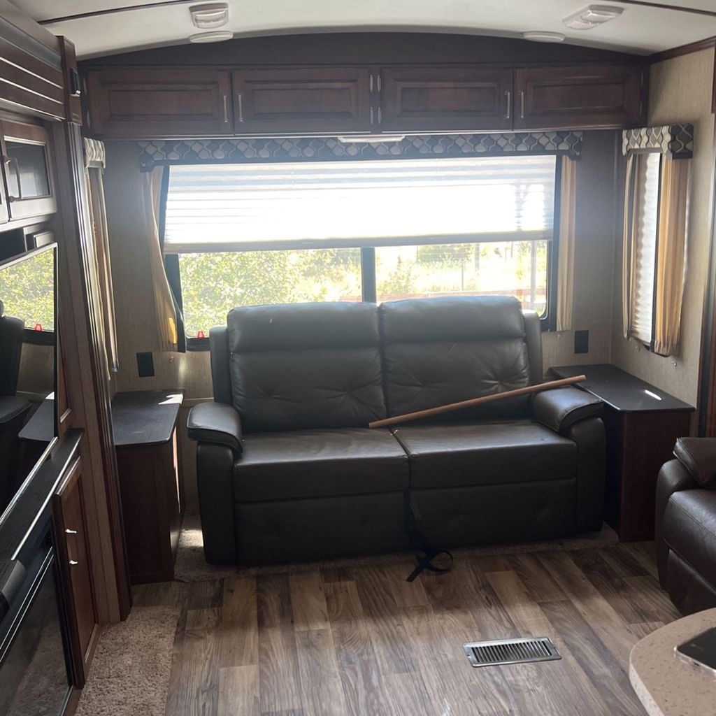 2018 Keystone Outback Super-Lite 330RL - National Vehicle