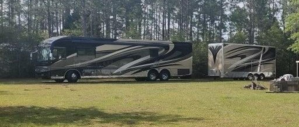 ？？？？？？ 2010 American Coach American Eagle 45B - National Vehicle