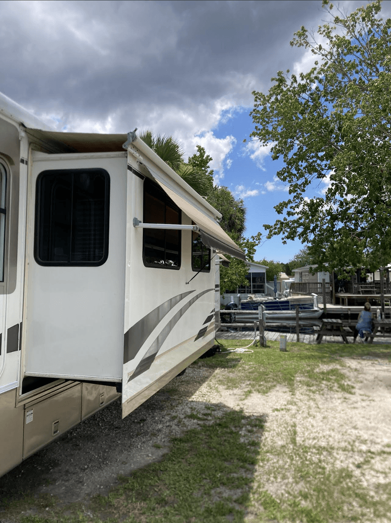 1999 Newmar Mountain Aire 3762 - National Vehicle