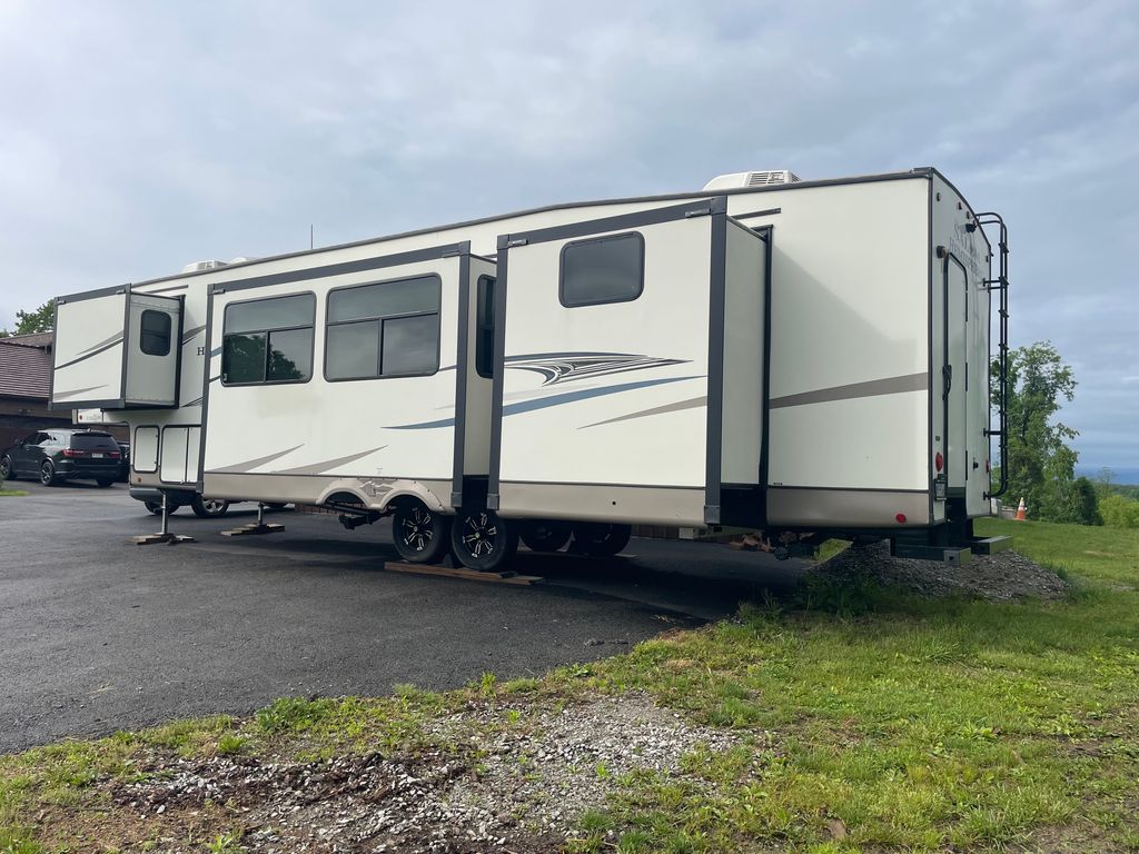 2021 Forest River Salem Hemisphere Lite 356QB - National Vehicle